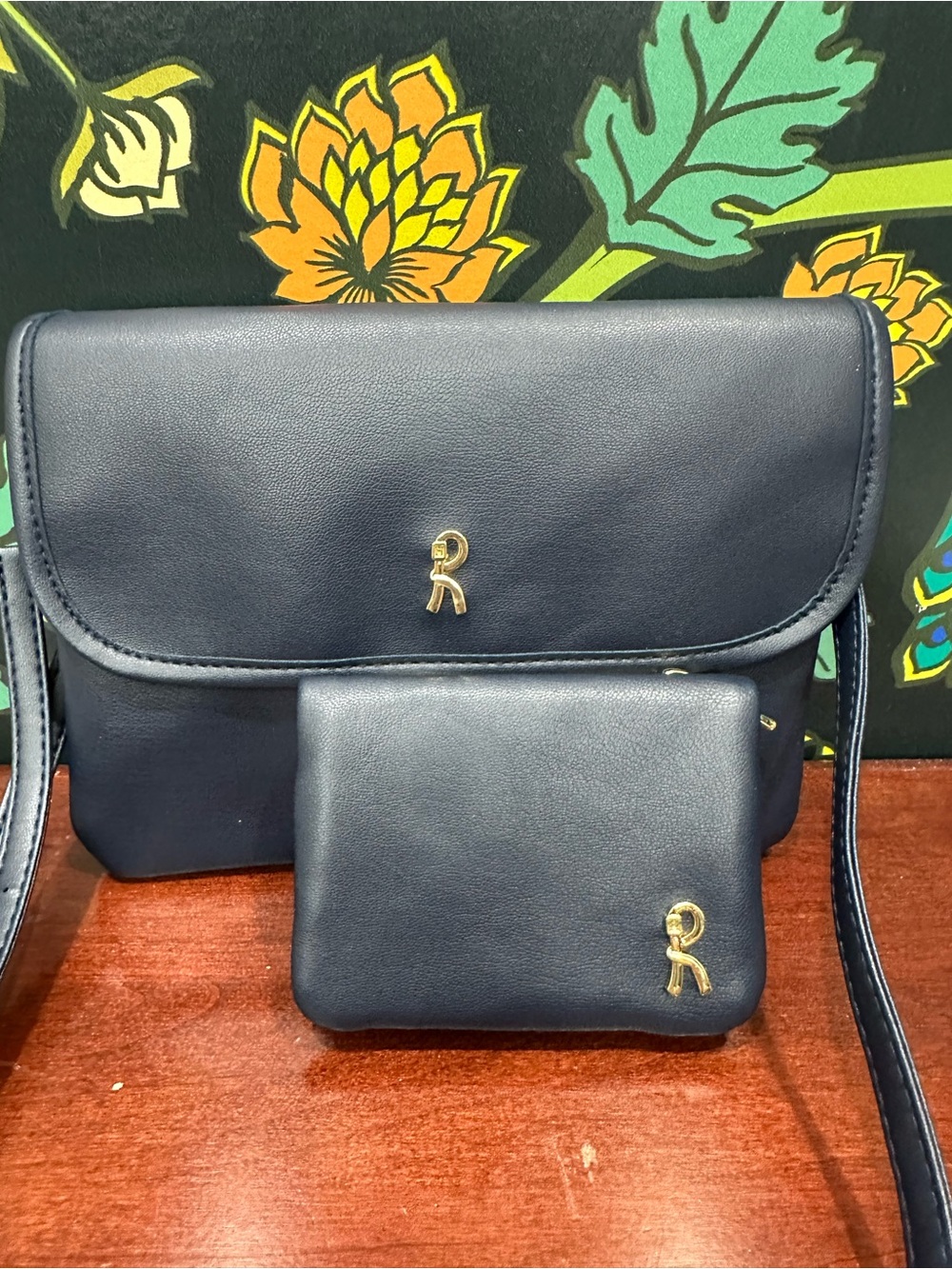 Roberta di Camerino Navy Leather Crossbody Bag & Matching Coin Purse 2-Piece Set - Picture 9 of 15